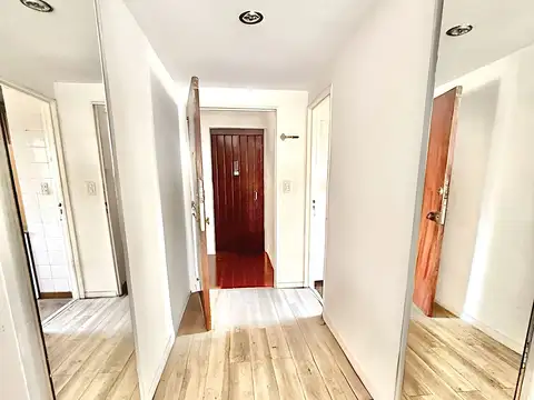 Departamento 4 ambientes con 2 baños