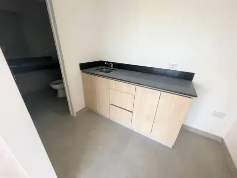 Oficina en Venta en Pilar, USD 100.000