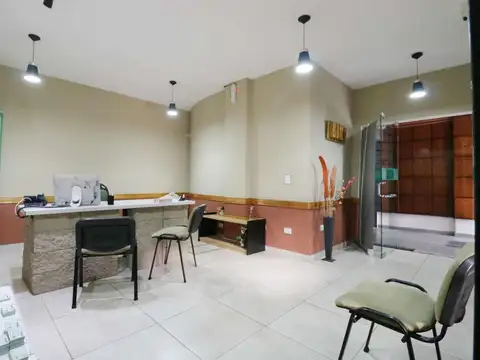 Avenida Mariano Acosta 500