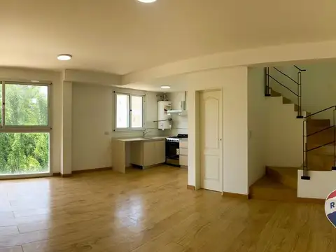 ALQUILER DEPARTAMENTO 2 AMBIENTES CANNING -COCHERA