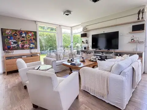 Casa en Venta de 4 dormitorios