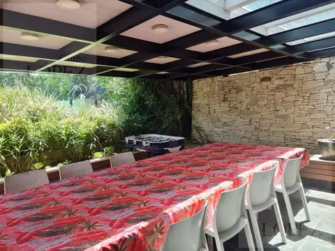 Alquiler PH en Florida Mitre/Este - Temporario y amoblado con piscina y parrilla
