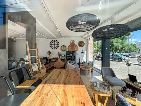 VENTA LOCAL COMERCIAL RECTA MARTINOLLI