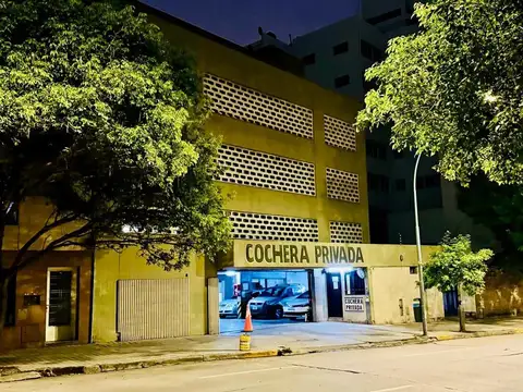 VENTA COCHERA ALBERDI FRENTE A TRIBUNALES