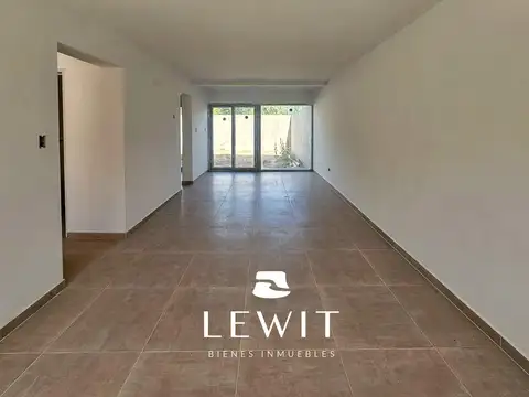 Depto Tipo Casa en Venta de 3 ambientes