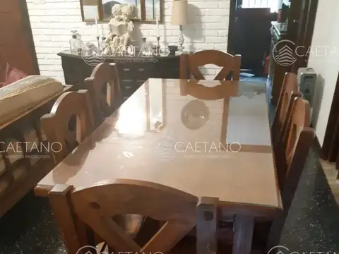 Casa 3 ambientes con 1 baño