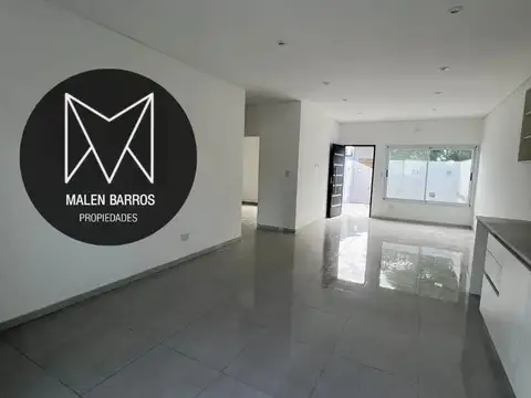 Depto Tipo Casa en Venta con 1 cocheras