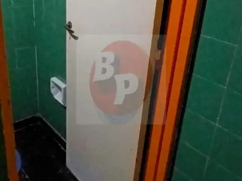 HERMOSO LOCAL EN BUENA ZONA COMERCIAL  OPORTUNIDAD 