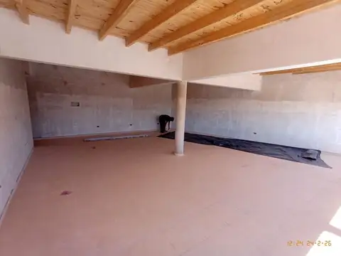 VENTA OFICINA EN POZO GUAYMALLEN