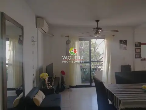 Apto Crédito - 3 Ambientes - Balcón - Luminoso.