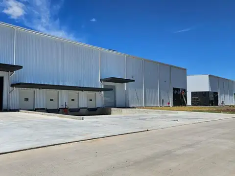 Depósito 12.000m2 a Estrenar.