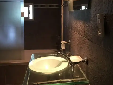 Quinta en Venta en Paso Del Rey, USD 115.000