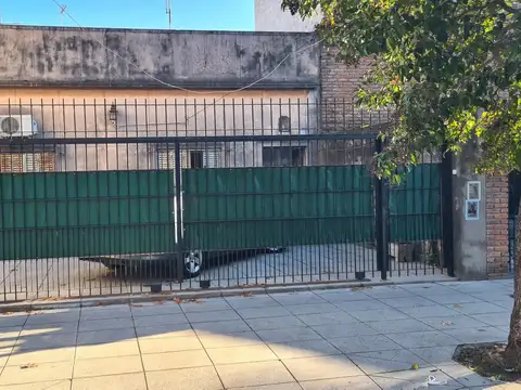 Depósito 90m² en alquiler en Villa Libertad