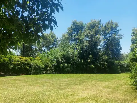 Terreno en Venta en La Lonja, USD 65.000