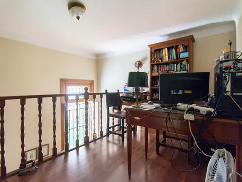 VENTA CASA 5 AMB. FLORES PATIO Y TERRAZA /RETASADA