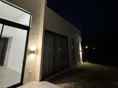 Casa en Venta en Corrientes, USD 240.000