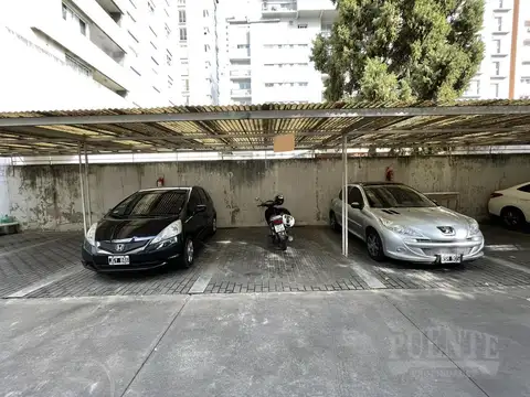 Sarmiento 67 - Cochera 4