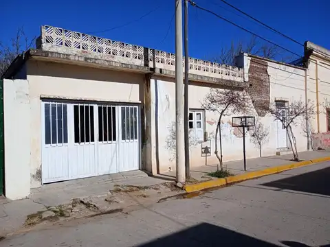 LOTE CON CASA A DEMOLER EN VILLA CURA BROCHERO