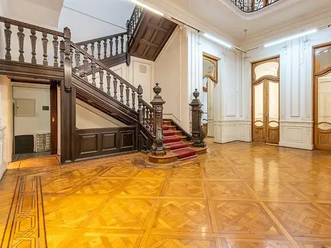 Edificio en Block publico o institucional Petit Hotel Muy buen estado de categoría en Microcentro