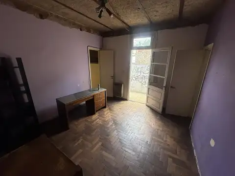 Depto Tipo Casa 2 ambientes con 1 baño