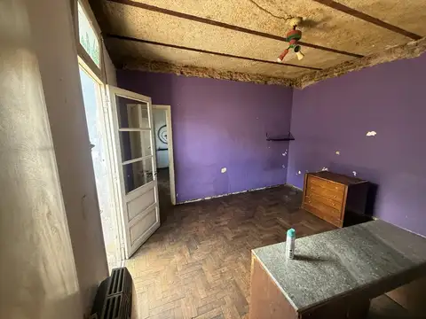 Depto Tipo Casa en Venta en Flores, USD 75.000