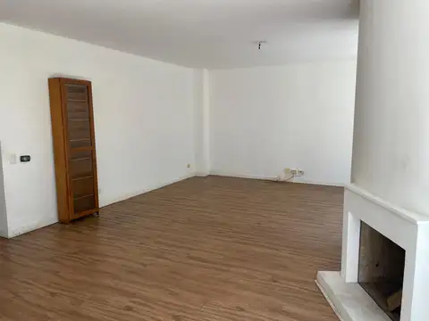Departamento en Venta con 2 cocheras