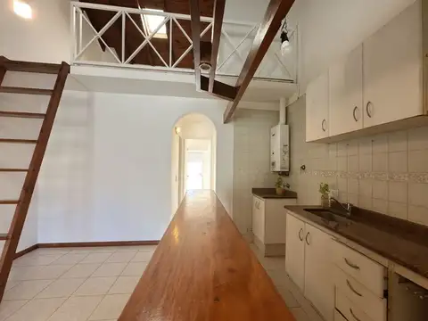 Avenida Álvarez Jonte 2400