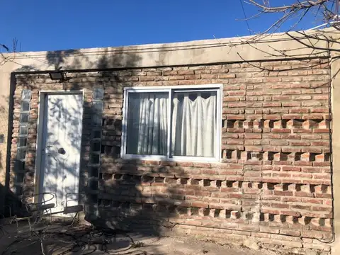 Esquina Brown y Gutierrez,varios usos,vallado, alq