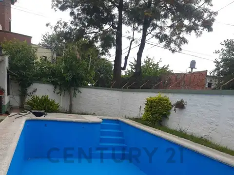 maestra hecht 1200, Piso 0