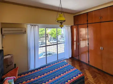 Casa 4 ambientes en excepcional ubicación - Av cruz y Montiel, Villa Lugano, Cap. Fed.