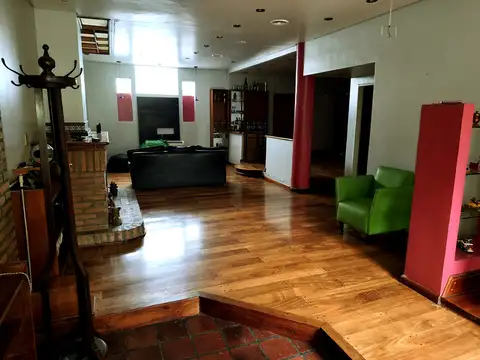 Casa en Venta en Avellaneda, USD 240.000