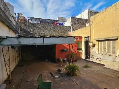 Galpon en Venta en Caseros, USD 179.000