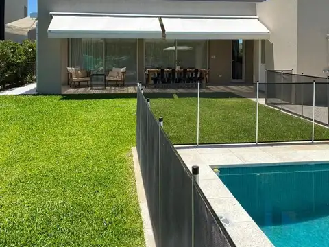 Casa en Alquiler de 4 dormitorios