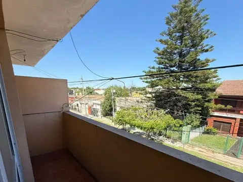 MENDES DE ANDES 2100, Piso 1