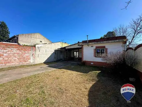 Juan Bautista Alberdi 800