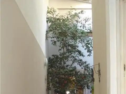 Depto Tipo Casa en Venta de 4 dormitorios