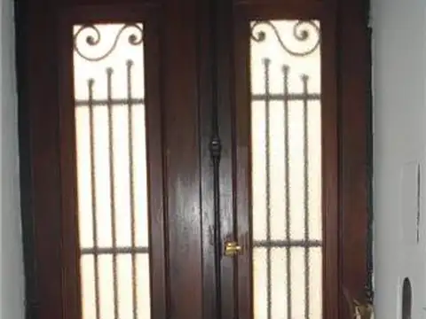 Depto Tipo Casa en Venta 60 años