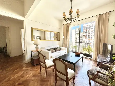 APTO CRÉDITO! Departamento de tres ambientes con vista abierta en venta en Recoleta