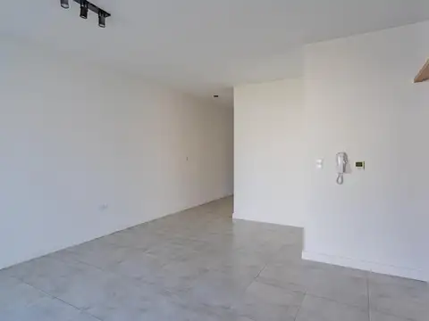 PH de 2 ambientes con amplio parque + patio