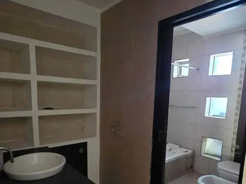 CASA EN SANTO TOME A 50 M DE AV. RICHIERRI