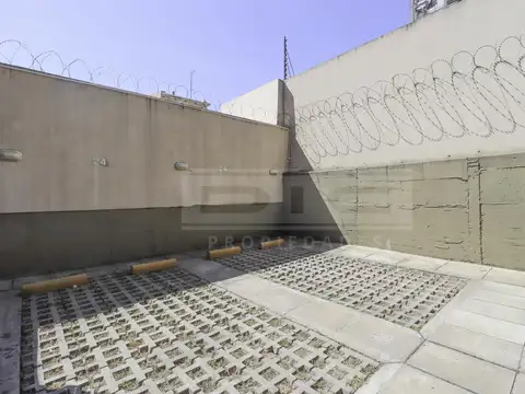 Cochera cubierta en venta San Fernando