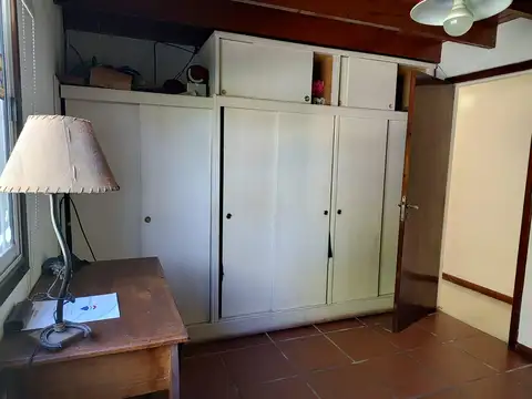 CASA | VENTA | 5 AMBIENTES |  BARRIO PARQUE LELOIR | PILETA