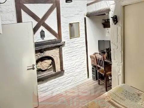 Depto Tipo Casa en Venta 50 años