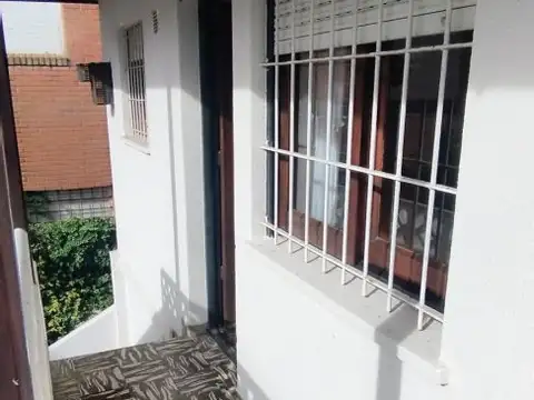 paseo 103 bis 100, Piso 1