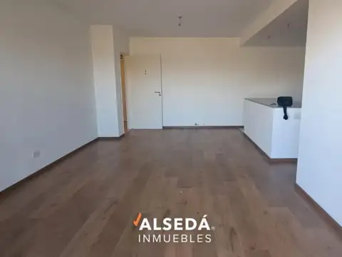 Departamento en Alquiler en Fisherton, $ 650.000