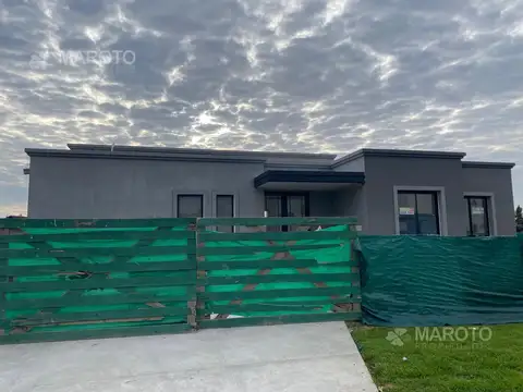 CASA EN VENTA EN SAN MATIAS- MAROTO PROPIEDADES-