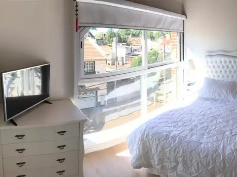 Pje Catania 5400, Piso 1