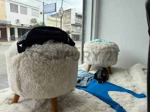 Montevideo 146600, Piso 0