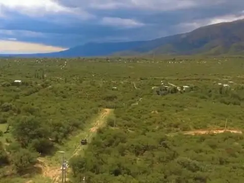 Terreno en Venta 20  mts Fondo