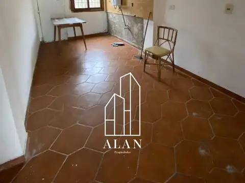 Martinez De Hoz 4989